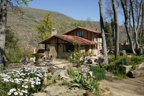Casa Rural La Casa Del Bosque Navaconcejo Exteriér fotografie