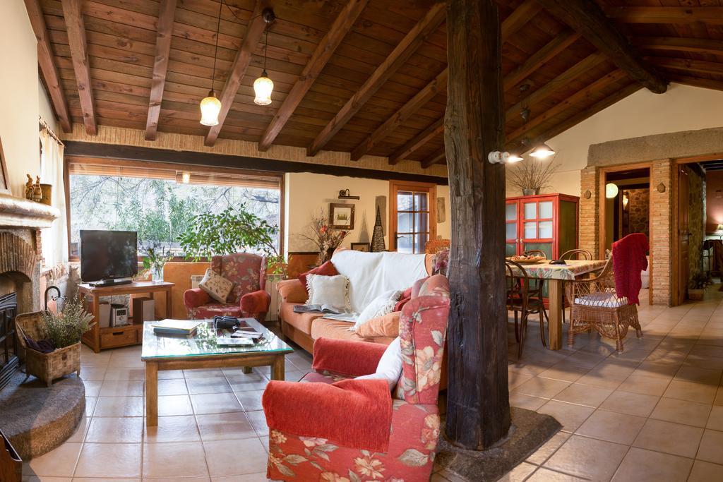 Casa Rural La Casa Del Bosque Navaconcejo Exteriér fotografie
