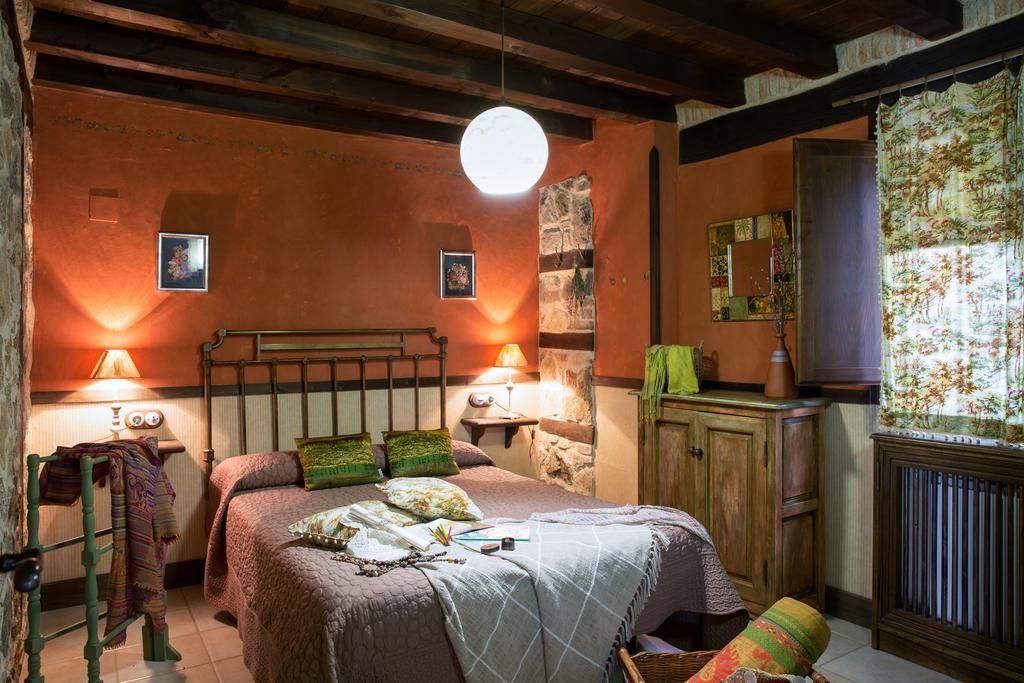 Casa Rural La Casa Del Bosque Navaconcejo Exteriér fotografie